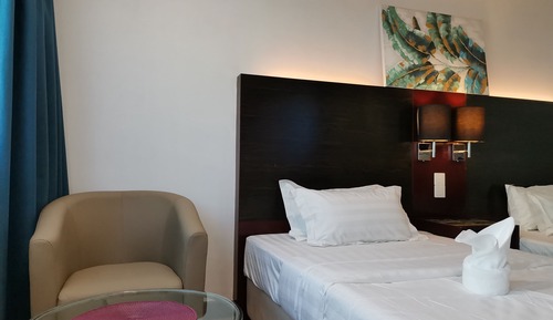 Standard Apartment (Menara)