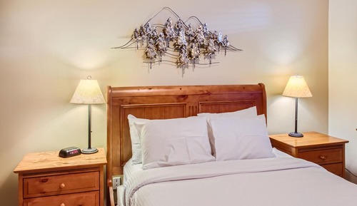 Stonegate Resort Unit A102 | 1BR