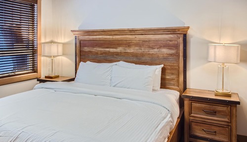 Stonegate Resort Unit B103 | 4BR