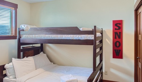 Stonegate Resort Unit A202