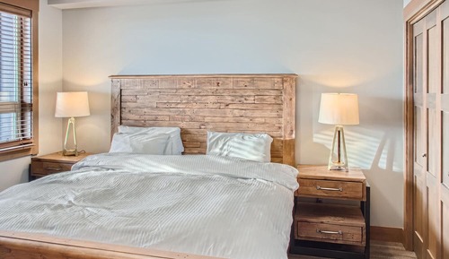 Stonegate Resort B302 | 3BR