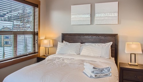 Stonegate Resort Unit B303 | 4BR