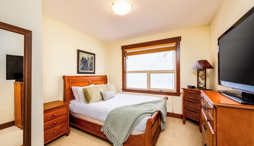 Stonegate Resort A104 | 3BR