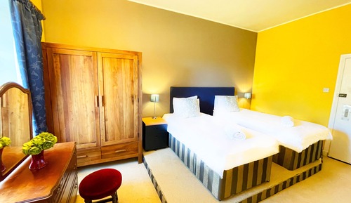 Classic Room