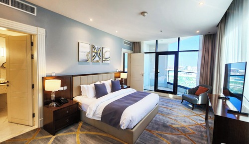 Grand Suite, City View
