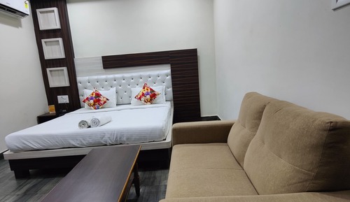 Royal Room