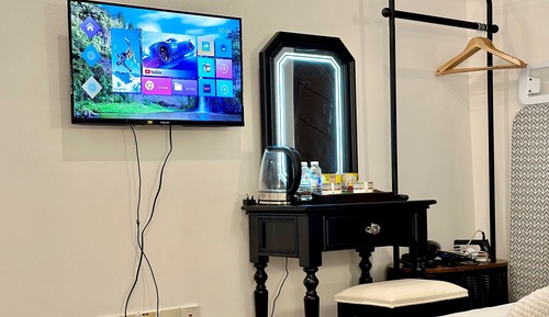 Classic Room, 1 Queen Bed