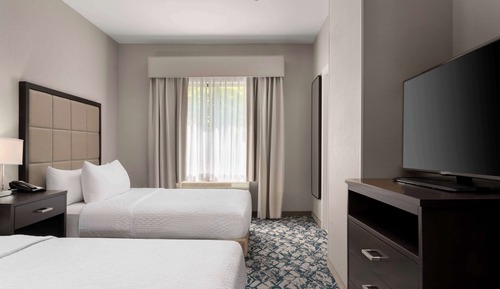 Studio, 2 Queen Beds, Accessible