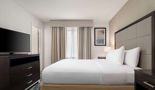 Studio Suite, 1 Queen Bed