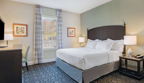 Room, 1 King Bed, Accessible, Non Smoking (Mobility)