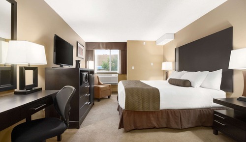 Room, 1 Queen Bed, Non Smoking, Bathtub