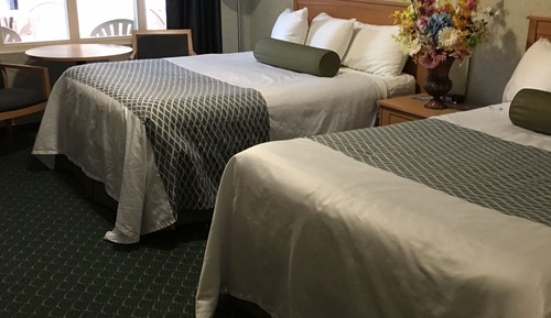 Deluxe Room, 2 Queen Beds, Non Smoking, Poolside (2nd Floor)