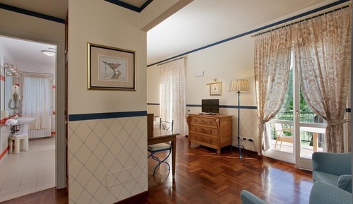 Deluxe Double Room (Superior)