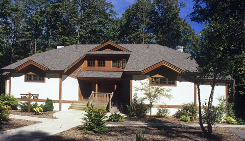 Room, 2 Bedrooms, Slope side (Disciples Village, with Loft Condo)