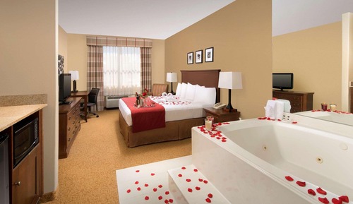 Suite, 1 King Bed, Non Smoking, Jetted Tub