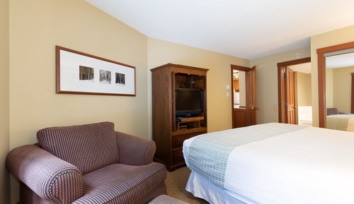 Three Bedroom Unit 206