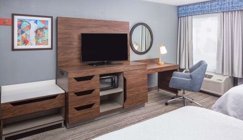 Two queen beds non smoking