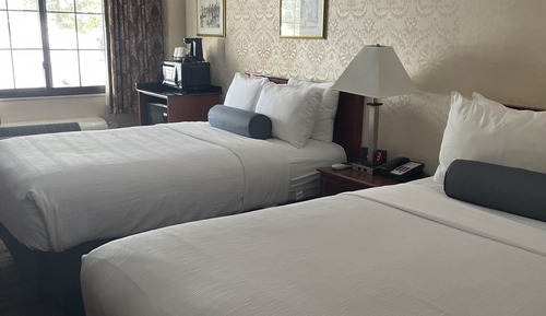 Standard Room, 2 Double Beds, Non Smoking, Refrigerator