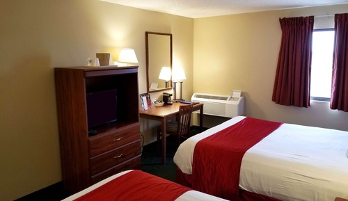 Room, 2 Queen Beds, Non Smoking