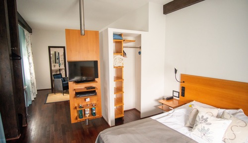 Junior Suite Single Use