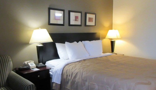 Standard Room, 1 King Bed, Non Smoking