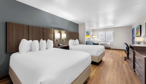 Standard Room, 2 Queen Beds, Accessible, Non Smoking (Larger Room;with Sofabed)