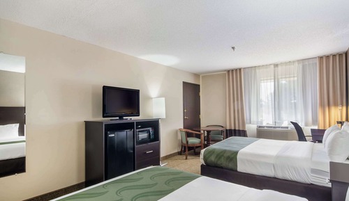 Standard Room, 2 Queen Beds, Non Smoking
