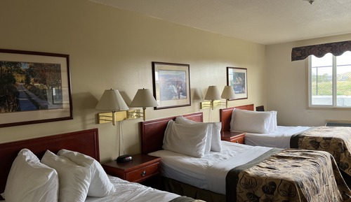 Deluxe Triple Room, Multiple Beds, Non Smoking