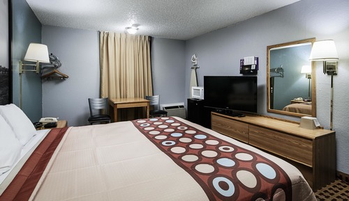 Room, 1 King Bed, Accessible, Non Smoking (Mobility)