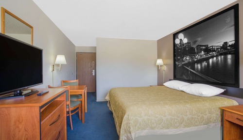 Room, 1 King Bed, Non Smoking