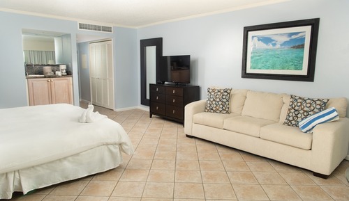 Deluxe Room, 1 King Bed, Oceanfront