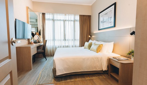 Room, 3 Bedrooms