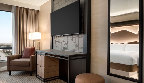 King Junior Suite