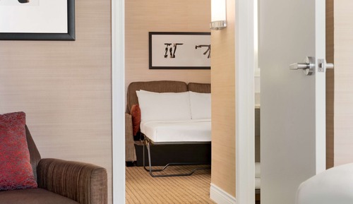 One Bedroom Suite, One King Bed, Accessible