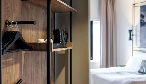 Deluxe Room, Non Smoking (Multiple Beds)