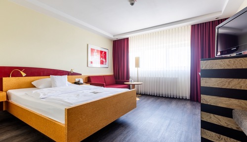 Deluxe Single Room