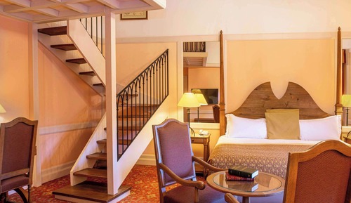 Family Room, Multiple Beds
