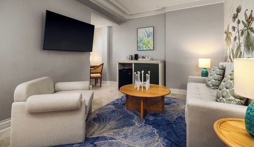 Suite, Balcony, City View