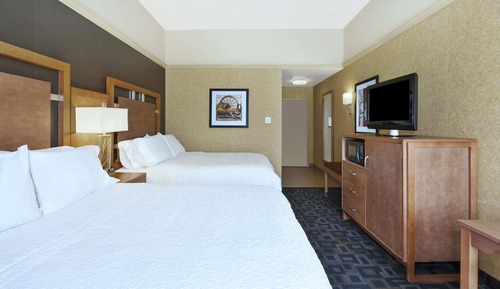Two doubles beds smoking