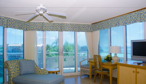Luxury Oceanfront Suite, 2 Bedrooms, Balcony