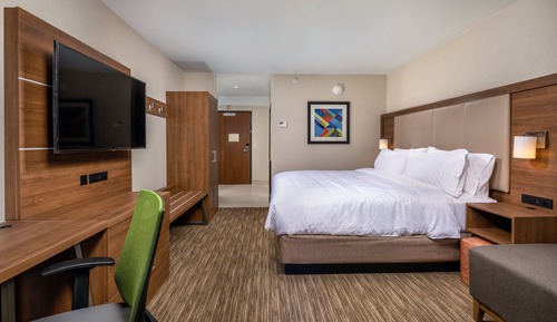 Standard Room, 1 King Bed