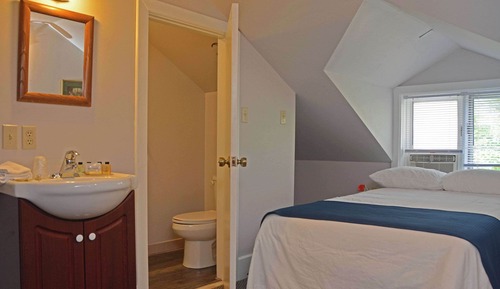 Standard Room, Multiple Beds, Non Smoking