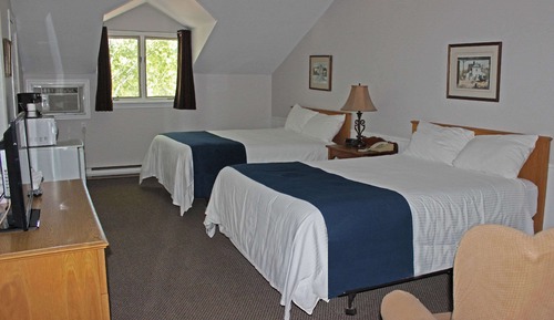Standard Room, 2 Queen Beds, Non Smoking