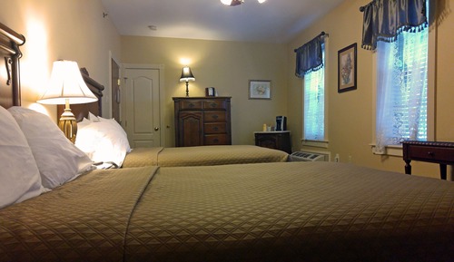 Standard Room, 2 Queen Beds