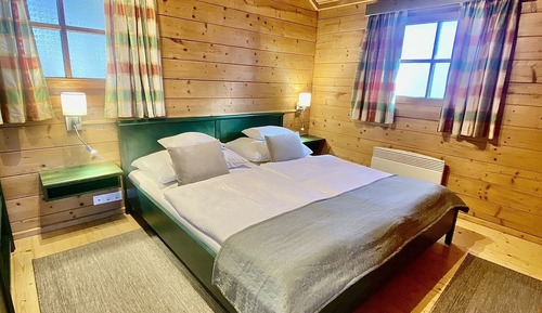 Superior 1-bedroom chalet with sauna
