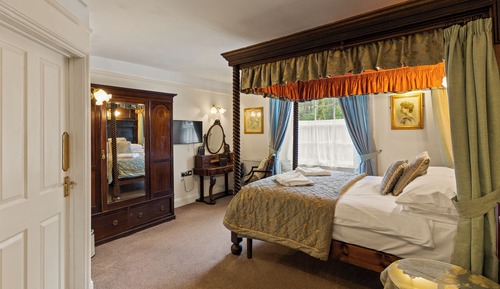 Premier Room