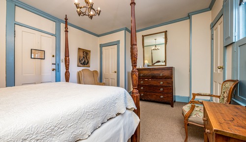 22 - Byrd Guest Room
