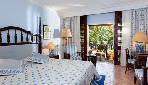Superior Double Room Single Use, Garden View