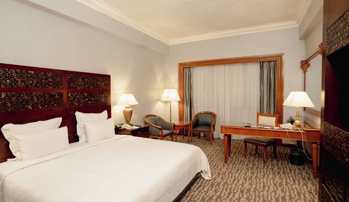 Deluxe Room King