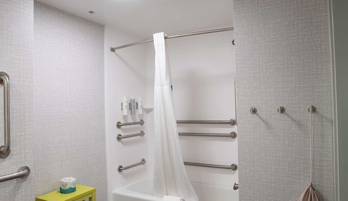 Room, 2 Queen Beds, Accessible, Non Smoking